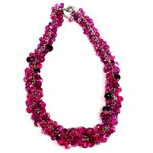 White House Black Market Fuchsia Beaded Necklace